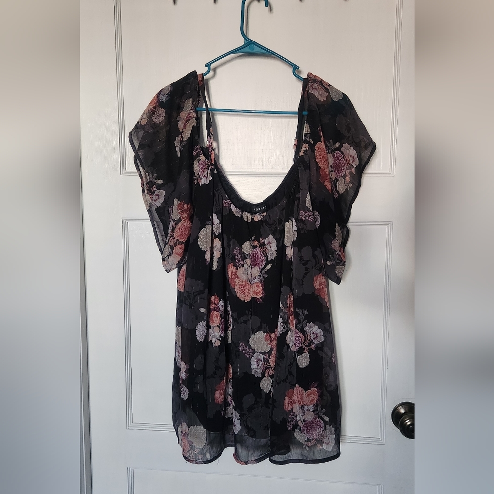 Torrid Off-Shoulder Floral Blouse